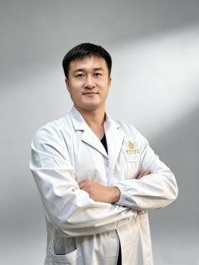 包头做双眼皮医生哪个好？资深整形医师陈慧敏靠谱介绍
